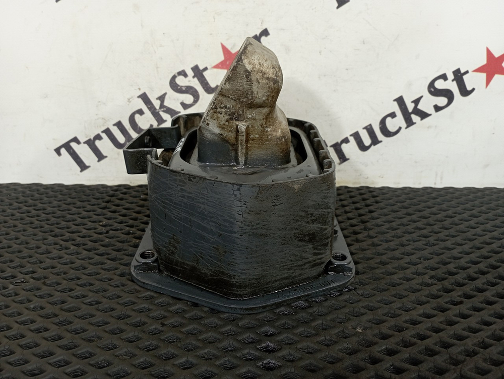 Подушка двигателя задняя 2018г.