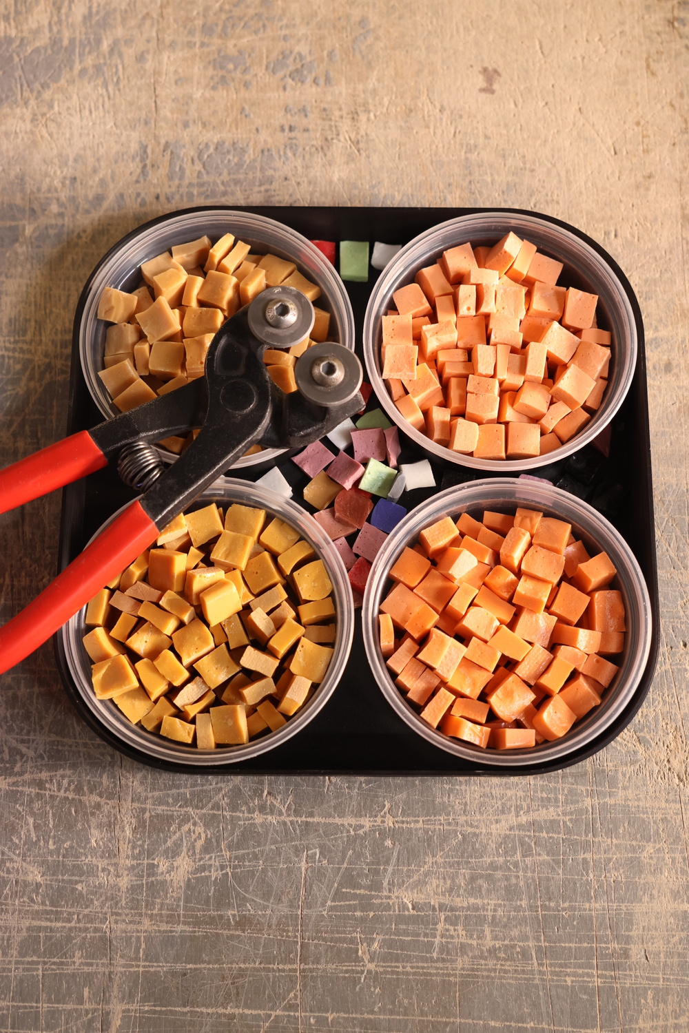 Модуль палитры MELTI P1-3.6, колотая смальта 10х10 мм, 600 гр