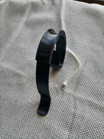 Держатель для поливочного шланга на бочку. Универсальный. Пластик. С фиксацией шланга.