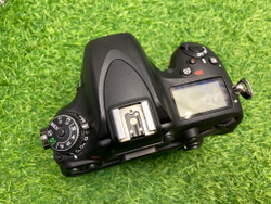 Nikon D600 458.000 кадров