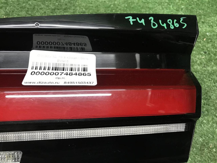 Фонарь правый внутренний BMW 5er G30 (2020-2023)