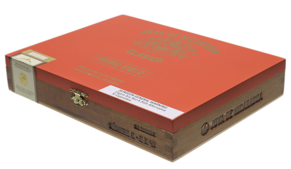 Joya de Nicaragua Medio Siglo No. 6