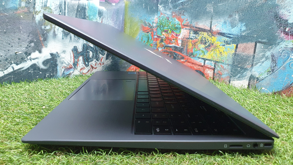 Ноутбук Echips Celeron/16Gb/FHD/Fresh P156GT/Windows 11