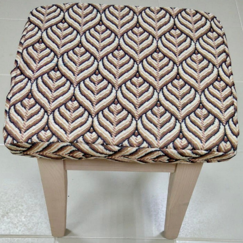 Чехол гобеленовый для табурета "ДВ.", дизайн: 110/1, размер 32*32см, Россия.