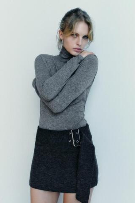 ZARA КОРОТКАЯ ЮБКА С ПОЯСОМ, АНТРАЦИТОВО-СЕРЫЙ
