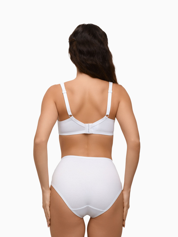 Бюстгальтер OIRO с чашками на спонже и на косточках Lily