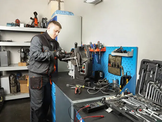 Свой сервисный центр