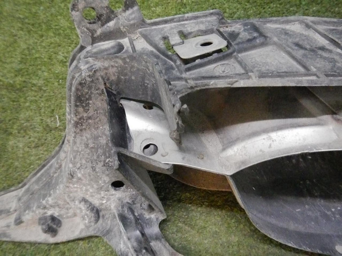 Насадка глушителя левая BMW X5 G05 (2018-2023)