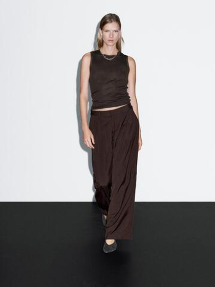 Massimo Dutti Топ без рукавов с двойной окантовкой, шоколадный