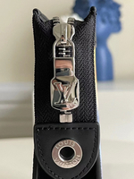 Louis Vuitton Pochette Voyage MM