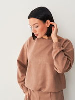 Костюм брючный женский велюровый из замши осенний весенний