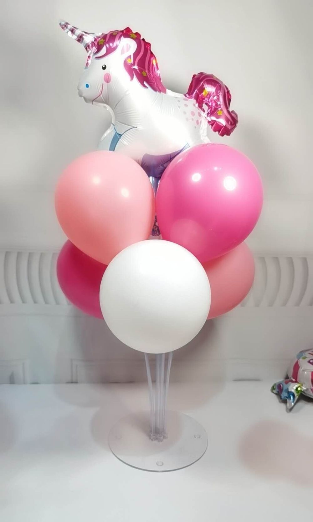 Шар с клапаном (16"/41 см) Мини-фигура, Волшебный единорог,