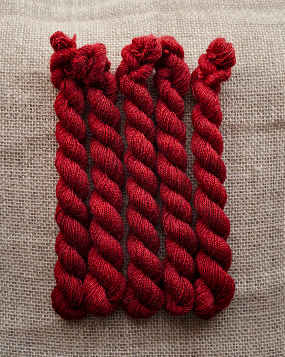 Носочная пряжа с пухом яка "Монастырский красный" (мини)