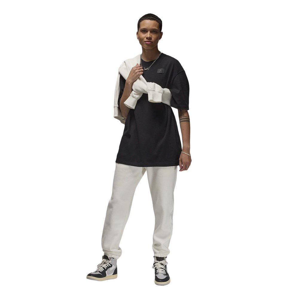 Баскетбольная женская футболка Jordan Essentials T-Shirt Black