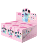 Фигурки и игрушки