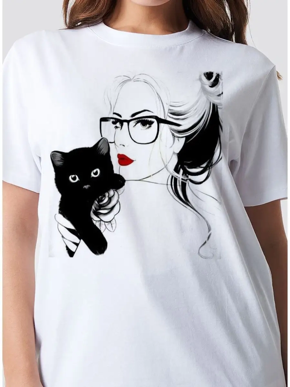 Футболка девушка с кошкой