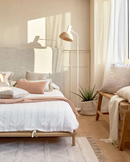 Кровать Anielle из массива ясеня 160 x 200 см