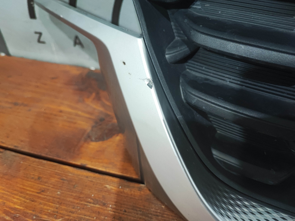 Решетка радиатора Kia Seltos 19-нв Б/У Оригинал 86351Q5000