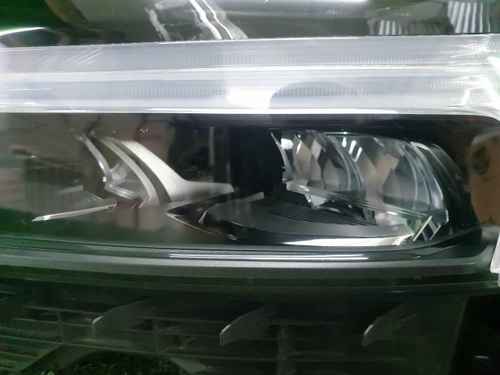 Фара левая Volvo XC60 2 (2017-2021) LED