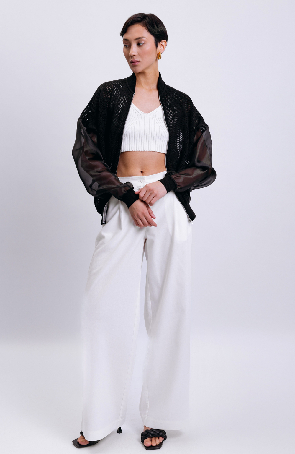 Бомбер из хлопка