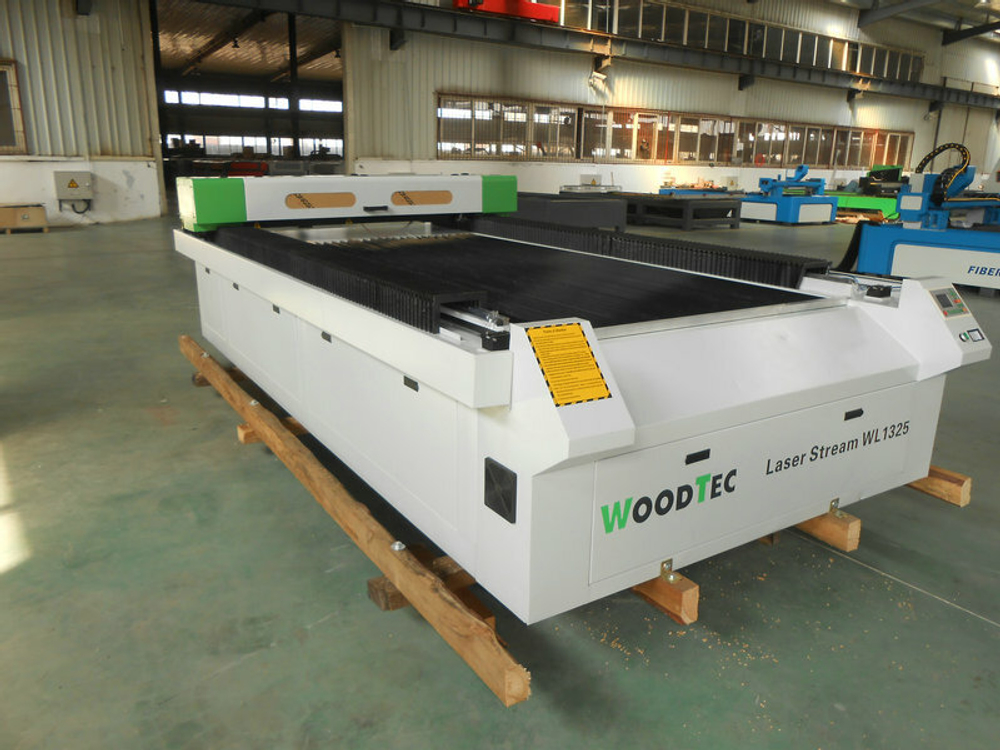 Лазерно-гравировальный станок с ЧПУ WoodTec LaserStream WL 1325