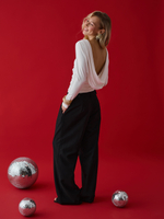 Лонгслив нарядный с открытой спинкой