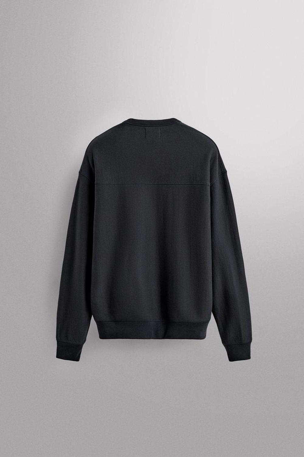 ZARA ТОЛСТОВКА ДЛЯ ТРЕНИРОВОК С КРУГЛЫМ ВЫРЕЗОМ, МОРСКОЙ СИНИЙ