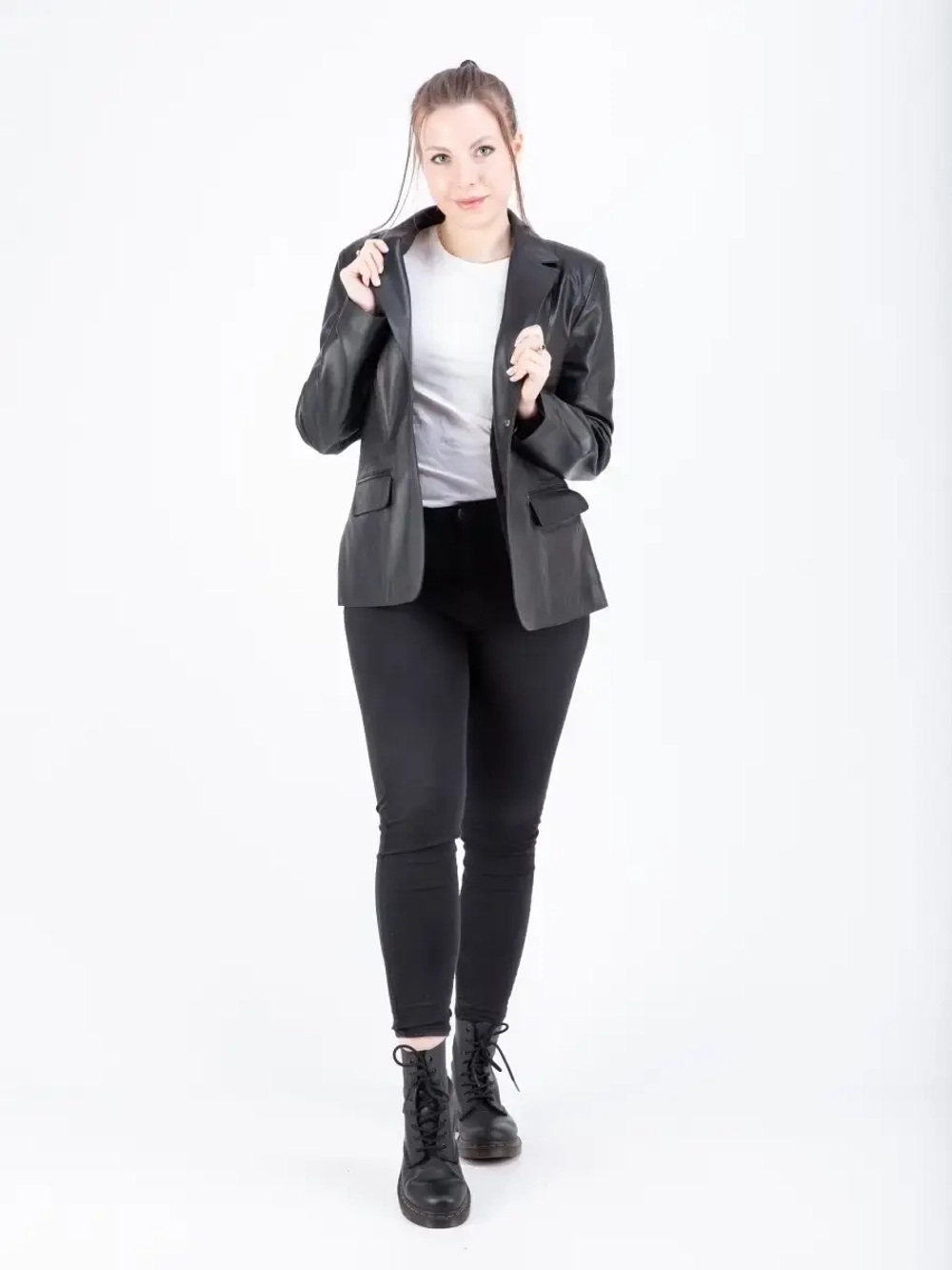 Куртка женская из натуральной кожи