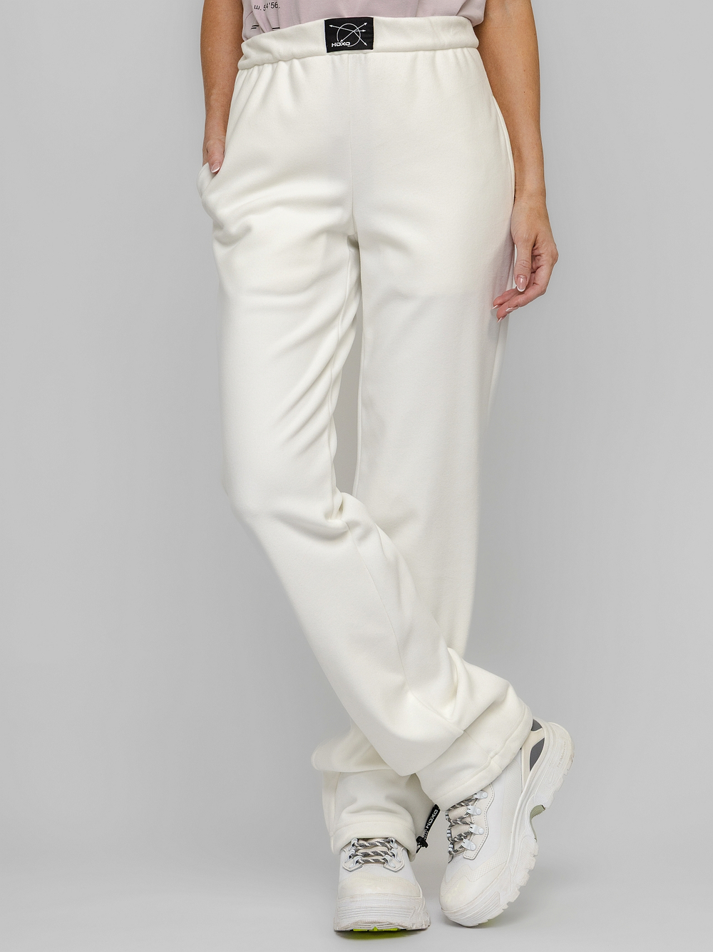 Брюки спортивные с утяжкой внизу, женские, цвет "Молочные берега"