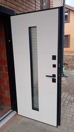 Дверь с терморазрывом входная Лабиринт TUNDRA PLUS Белый софт