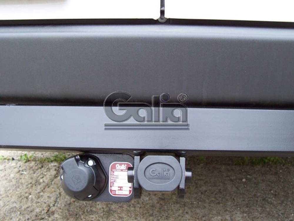 Фаркоп оцинкованный Galia M118A для Mercedes Sprinter 2006-, Volkswagen Crafter 2006-(паспорт и сертификат в комплекте)(без электрики)