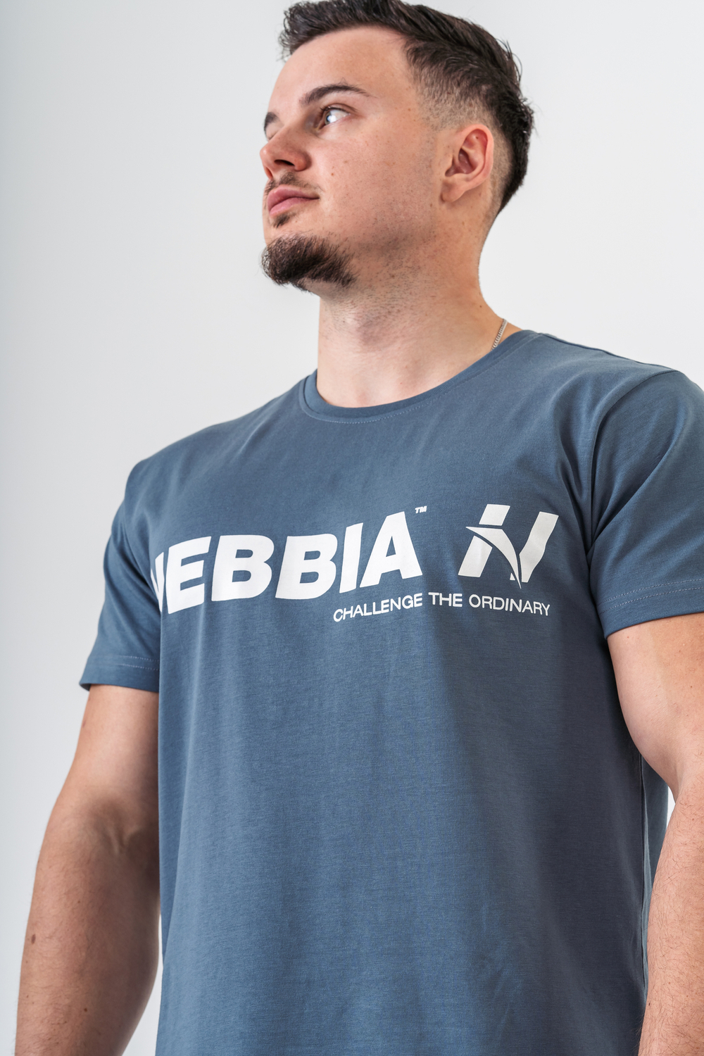 Футболка T-Shirt GYM ESSENTIALS 380 Серый