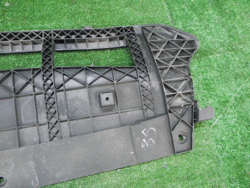 Пыльник переднего бампера Audi Q5 1 8R (2012-2017)