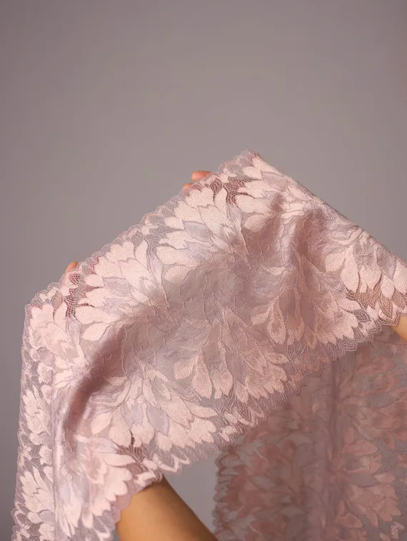 03-77 Кружево эластичное 24 см, морской туман/пудра