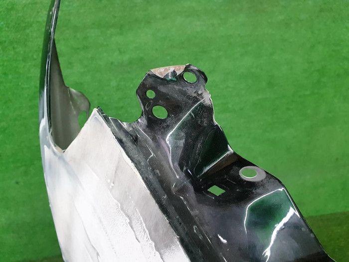 Крыло переднее правое Geely Atlas (2016-2022)