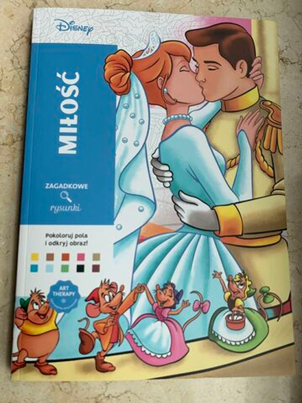 Раскраска по номерам Coloriages mystres Disney - официальное польское издание. Любовь.