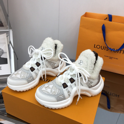 Louis Vuitton Archlight