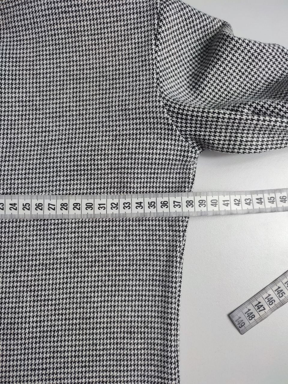 Платье Stradivarius модное 40 размер