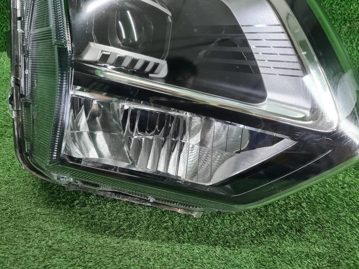 Фара правая Omoda C5 (2022-н.в.) LED