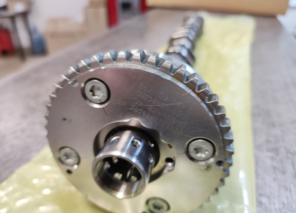 Распредвал выпускной czpa 06L109022AC