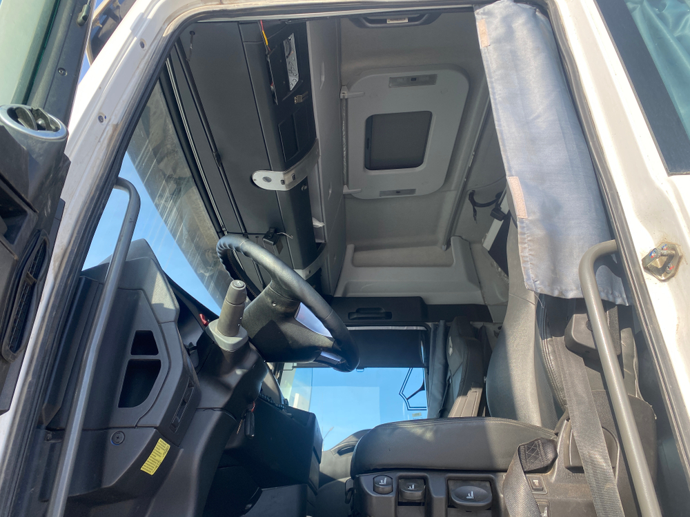 SITRAK C7H 6x4 Седельный тягач ZZ4256V364HE (Дизельный, 12,4 л, 480 л.с., АТ)