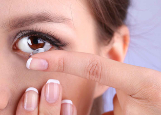 Обучение ношению контактных линз