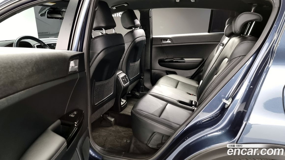 Kia Sportage The Bold Дизель 2.0 2WD (11.2019)