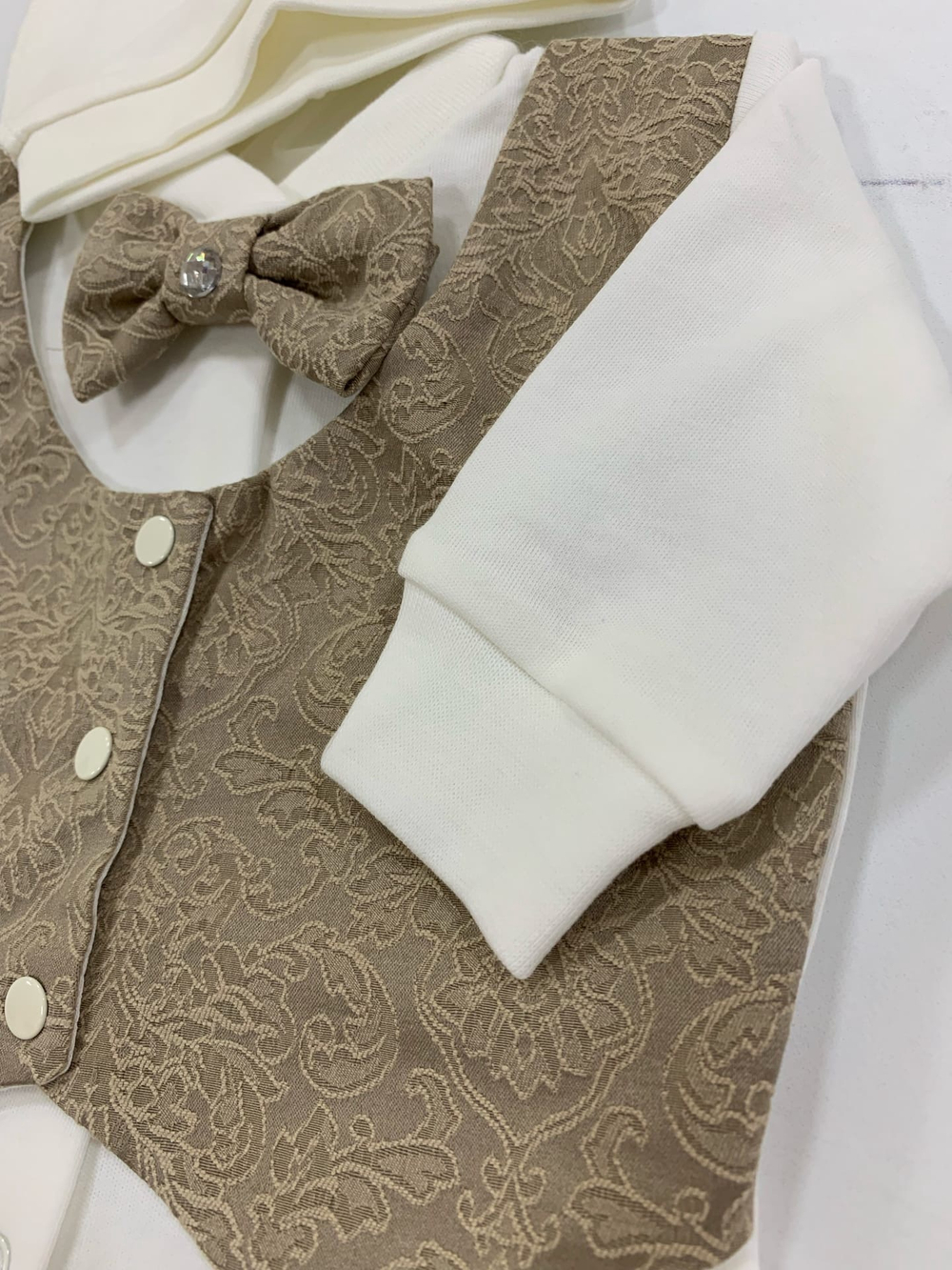 Комбинезон Жаккардовый жилет на подкладе, коричневый (интерлок) Арт. 1526 (Карапуззики) (Размер: 62)