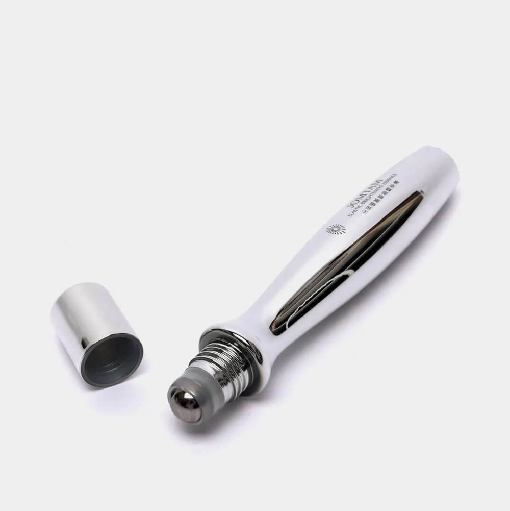 Сыворотка для кожи вокруг глаз с массажным роликом, 15мл