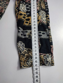 Джемпер оригинальный 42-44 размер