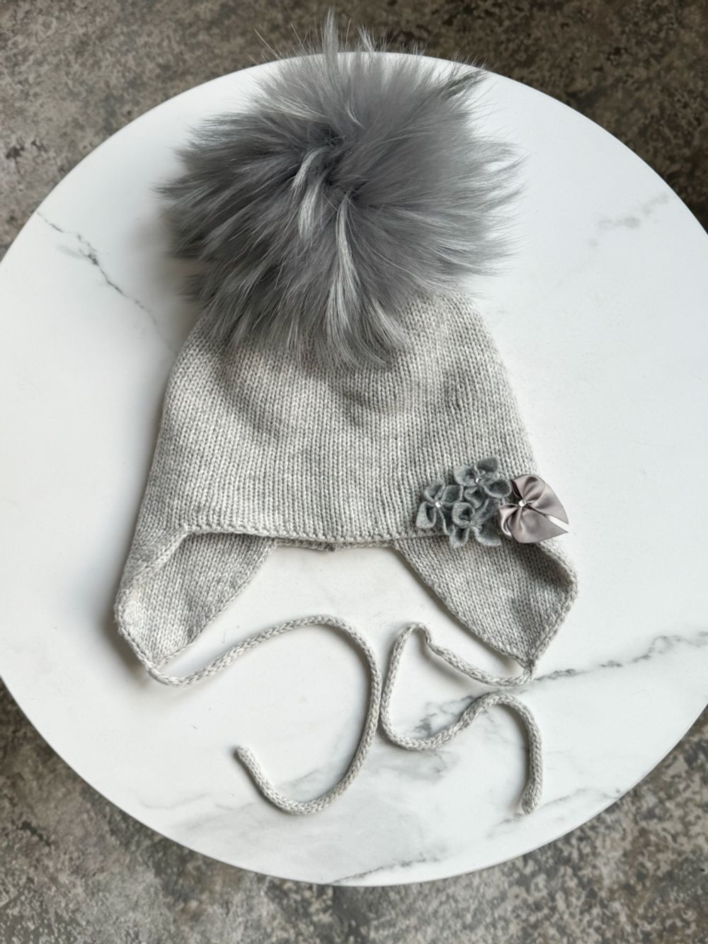 Шерстяная шапка с меховым помпоном, 128