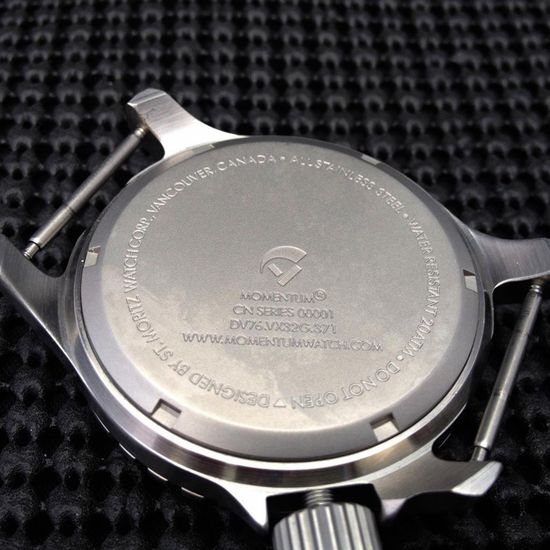 Часы Momentum Torpedo Luminous Sapphire (нато)