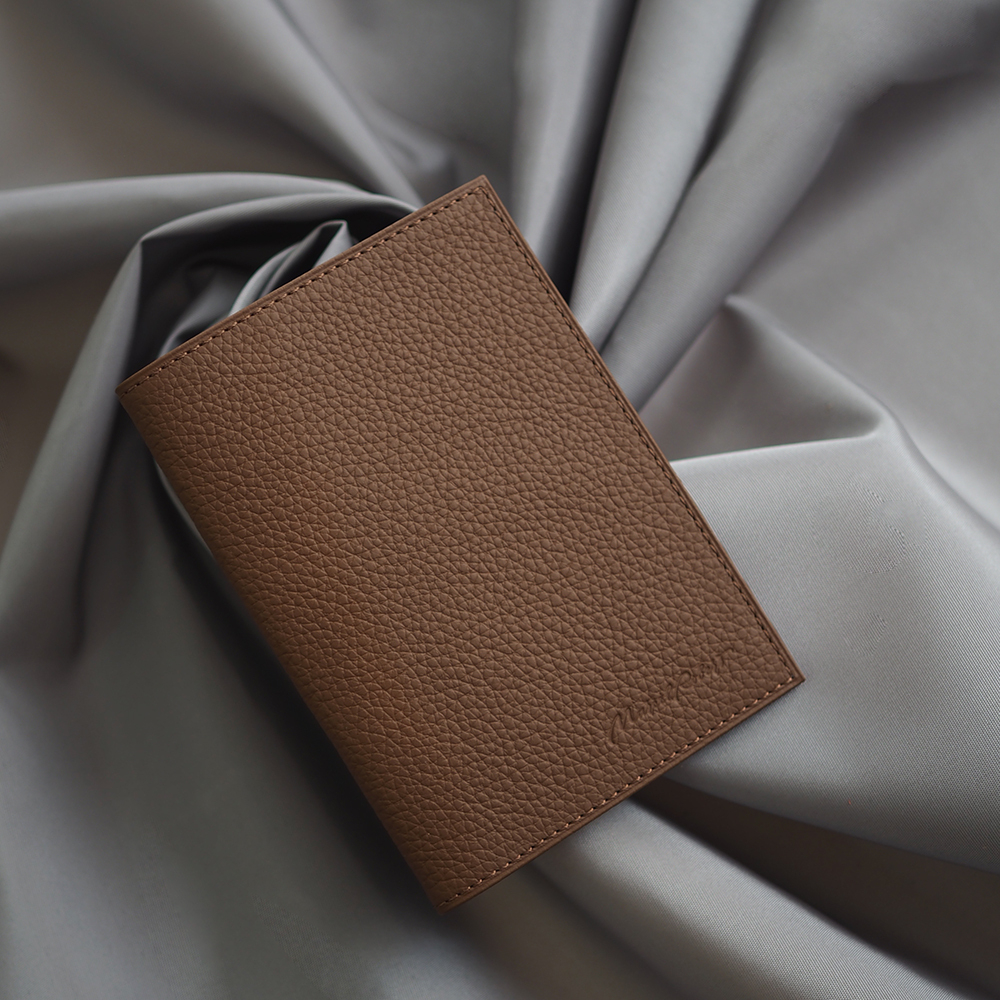 Обложка для паспорта из натуральной кожи теленка, цвета шоколад