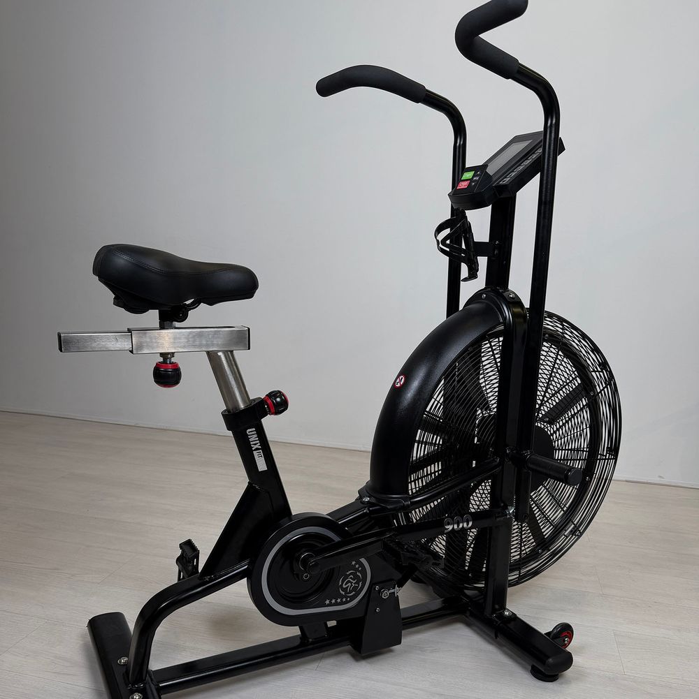 Велотренажер UNIX Fit Techno AirBike 900